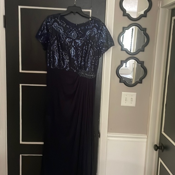 Alex Evenings Dresses & Skirts - Alex evenings short sleeve blue lace dress size 14